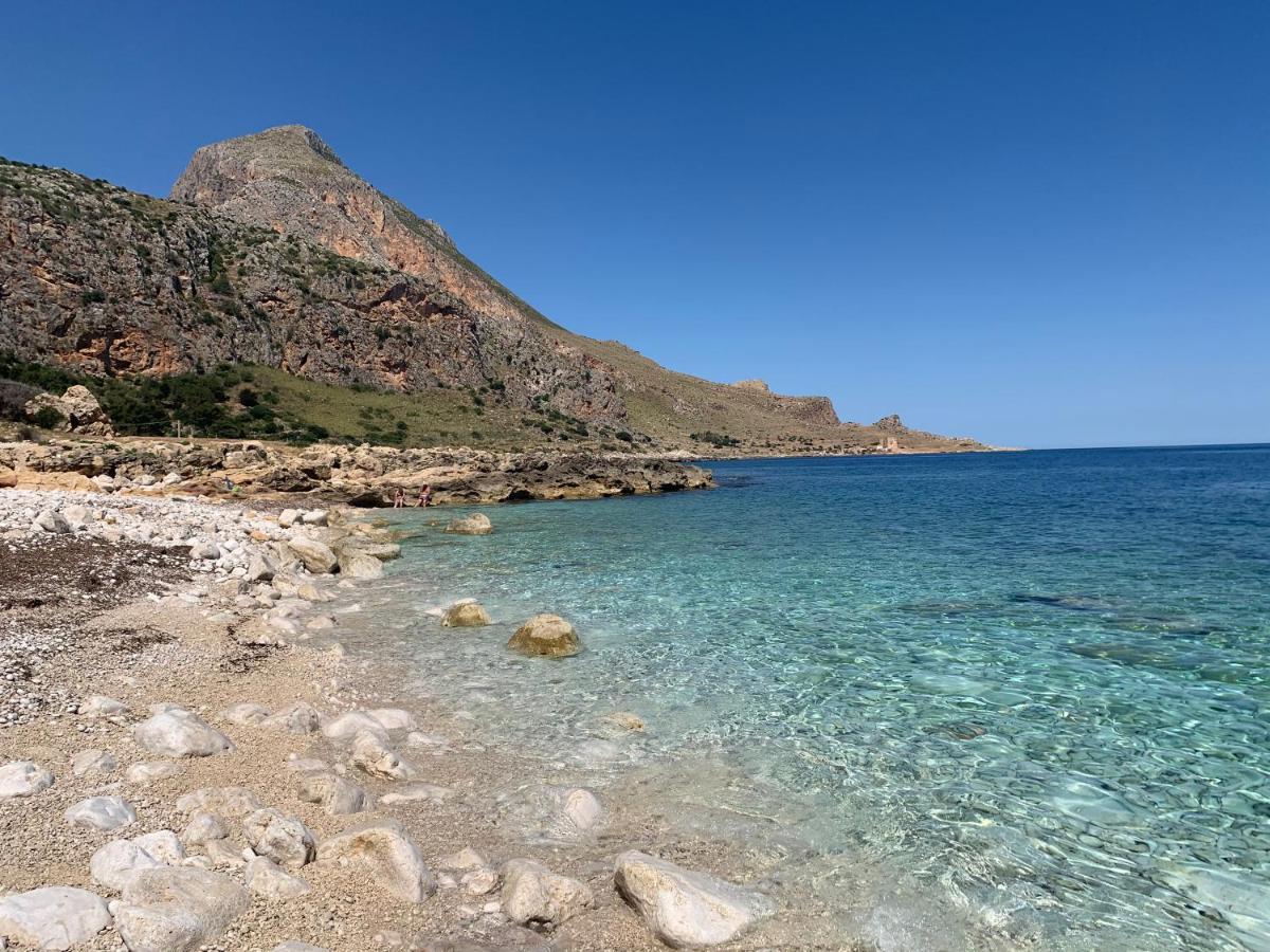 卡斯泰卢佐 Cala Di Ponente酒店 外观 照片