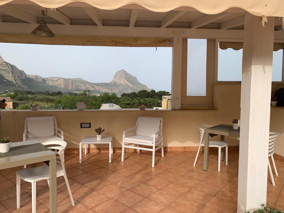 卡斯泰卢佐 Cala Di Ponente酒店 外观 照片